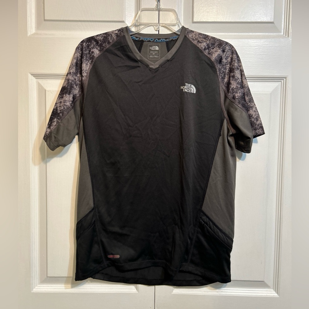 The North Face Men’s Vaporwick S/S Zip Pocket Pullover Shirt Size S Small Black
